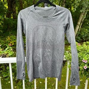 Lululemon Swiftly Tech Long Sleeve - Size 6